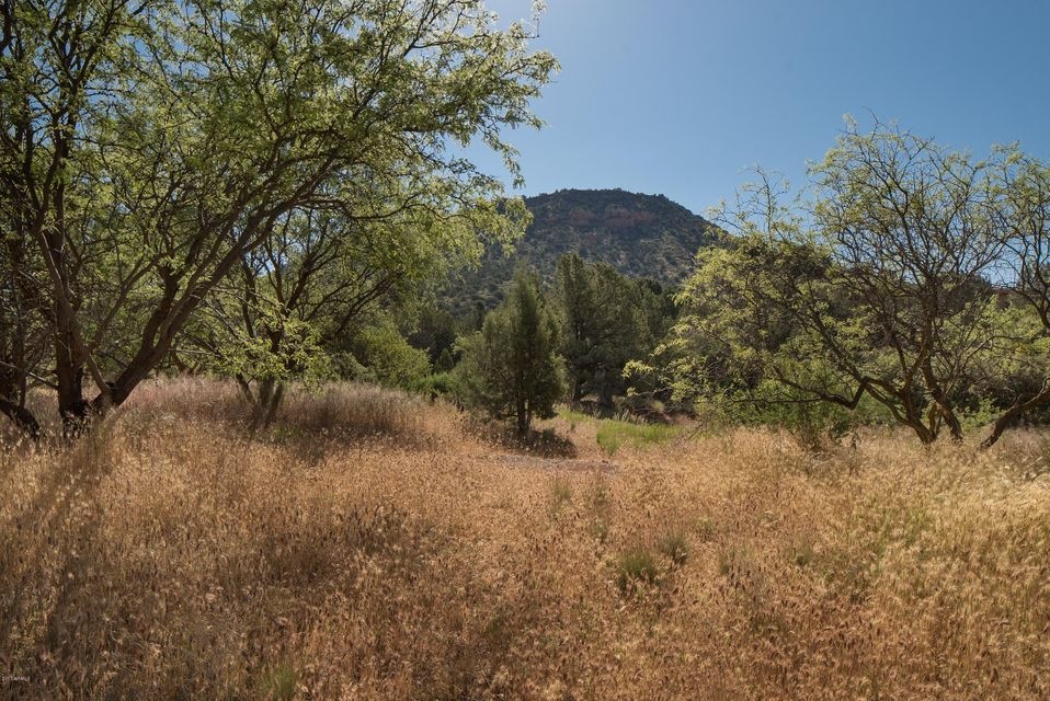 18 Wild Horse Mesa Drive
