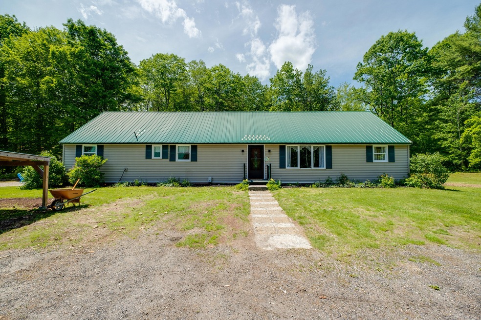 69 Mountain View Rd_Gray_03