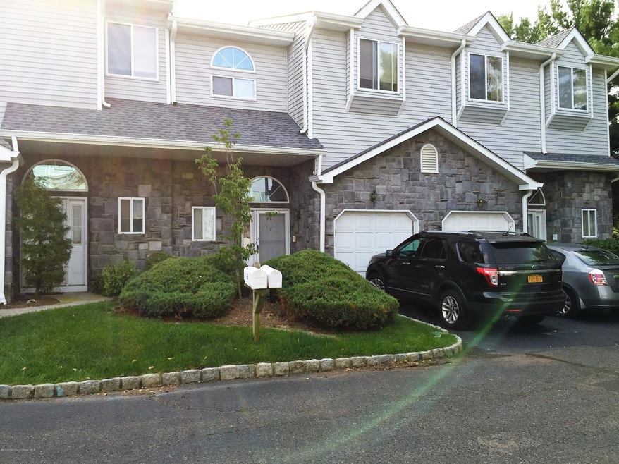 7 Daleron Place unit 53, South Amboy, NJ 08879 - photo 1