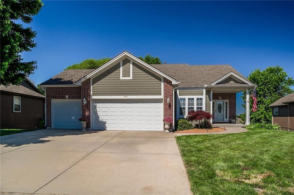 Under Contract $435,000