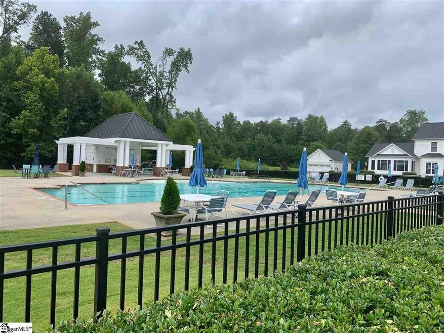 300 Maitland Dr, Greenville, SC 29617 - photo 1