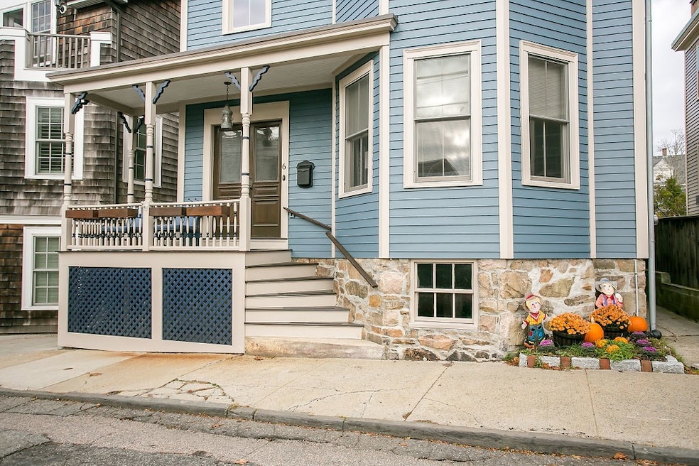 6 Barney St unit 1, Newport, RI 02840 - photo 1