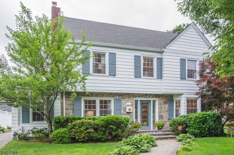 100 Stonehouse Rd, Glen Ridge, NJ 07028 - photo 1