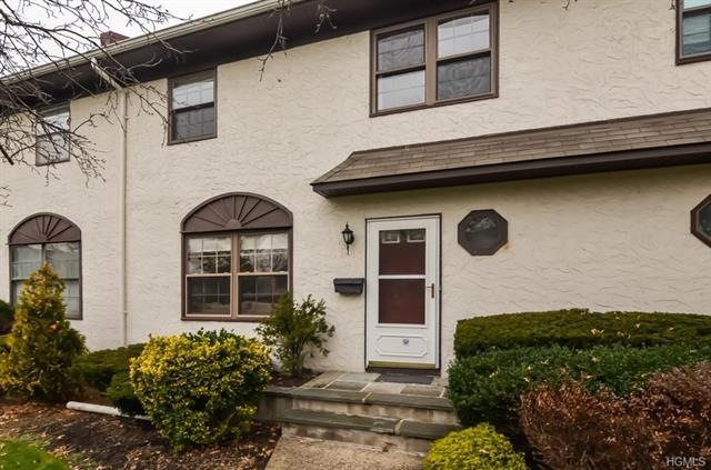 42 Somerset Dr, Suffern, NY 10901 - photo 1