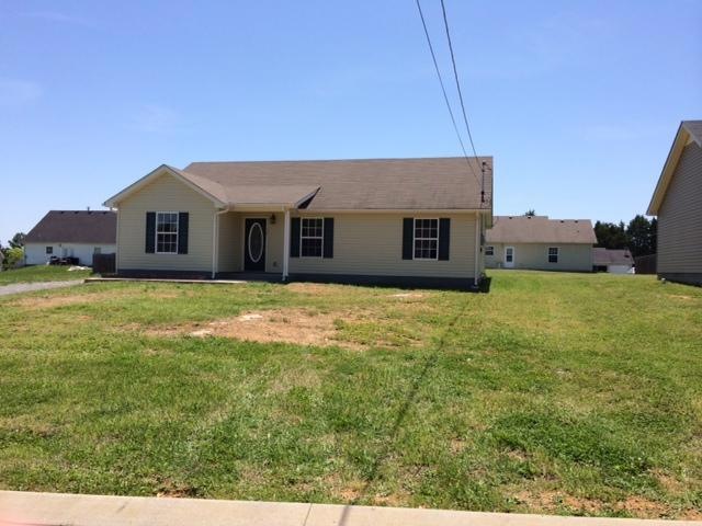 135 Stonefield Cir, Shelbyville, TN 37160 - photo 1