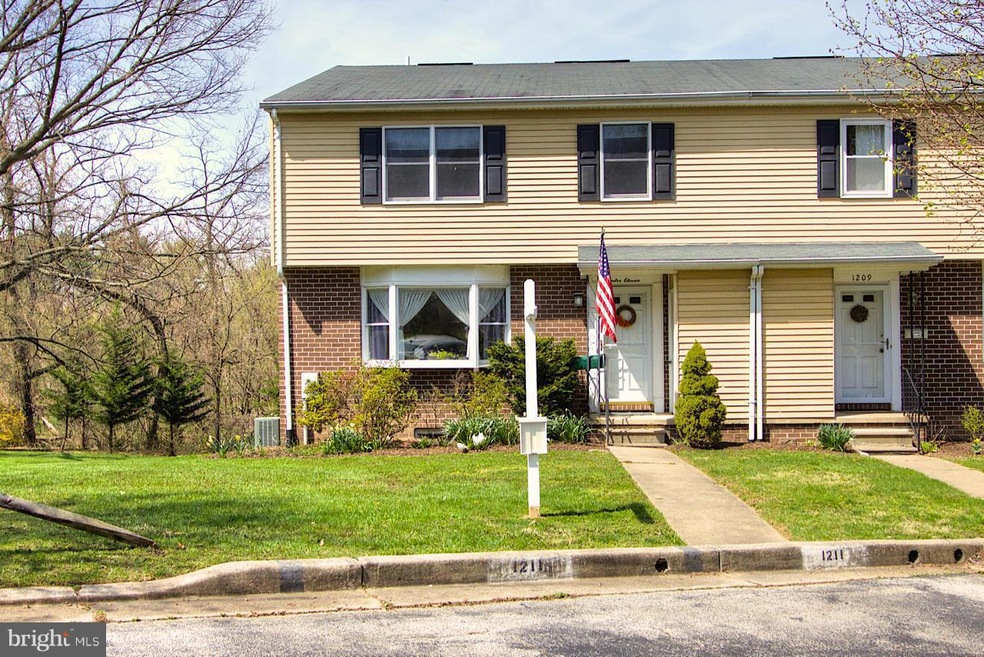 1211 Cowpens Ave, Towson, MD 21286 - photo 1