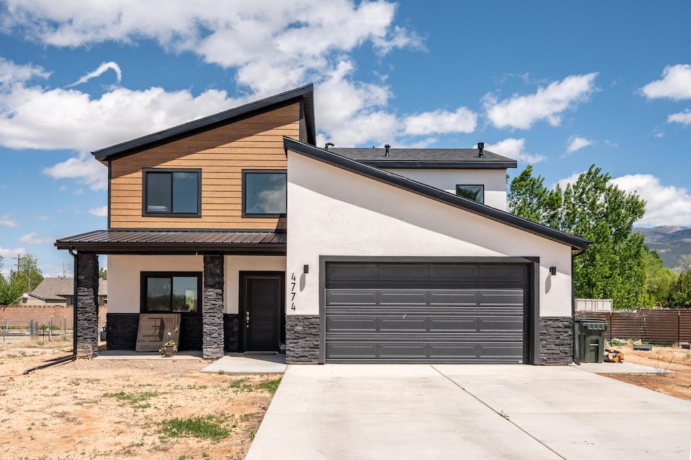 For Sale $495,000 • Co-Listing Agent