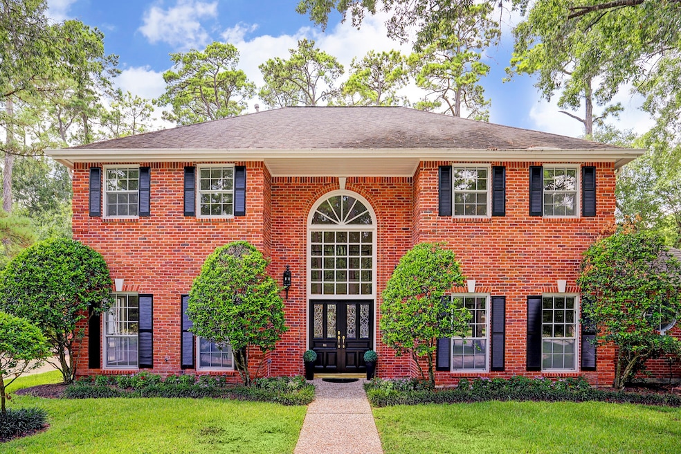 321 Knipp Rd, Houston, TX 77024 - photo 1