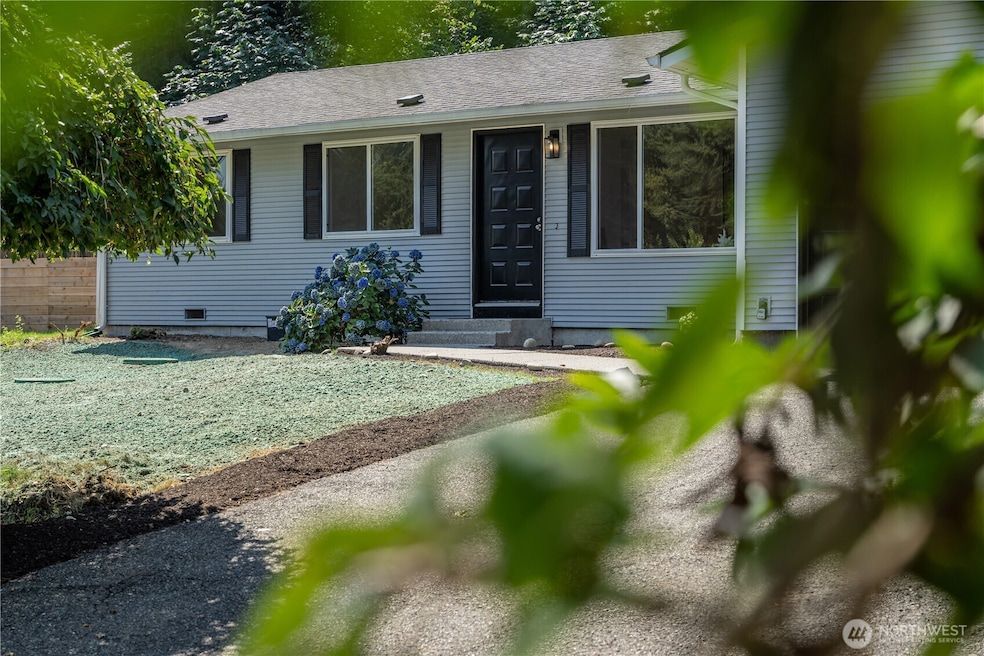 For Sale $900,000 • Co-Listing Agent