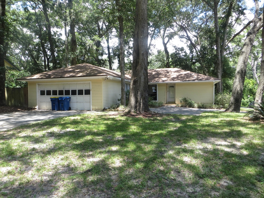 7143 Arlet Dr, Jacksonville, FL 32211 - photo 1