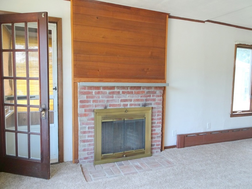 655 Hammond St unit 2, Chestnut Hill, MA 02467 - photo 1