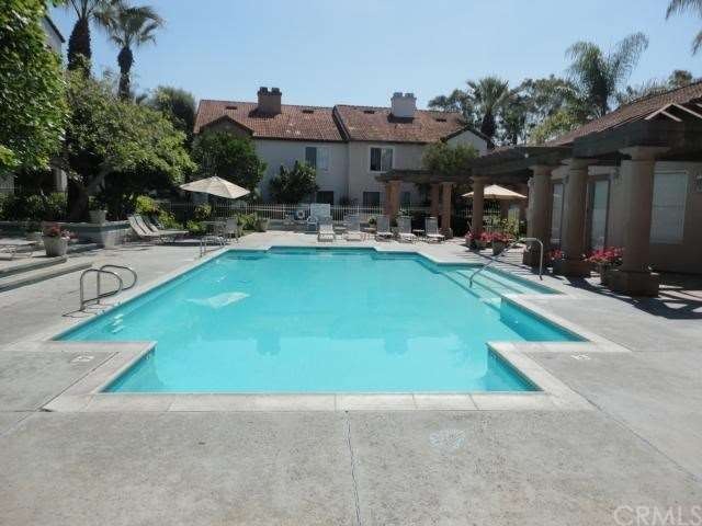 Milano Community Pool and Clubhouse