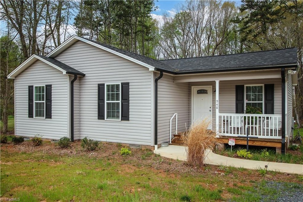 948 Mack Rd, Asheboro, NC 27205 - photo 1