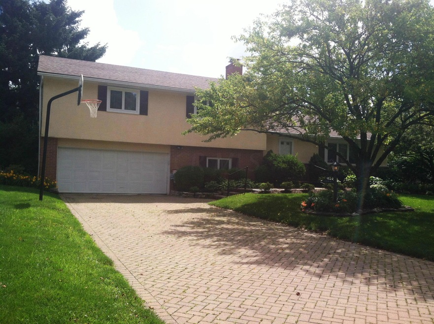 1044 Stoney Creek Rd, Columbus, OH 43235 - photo 1