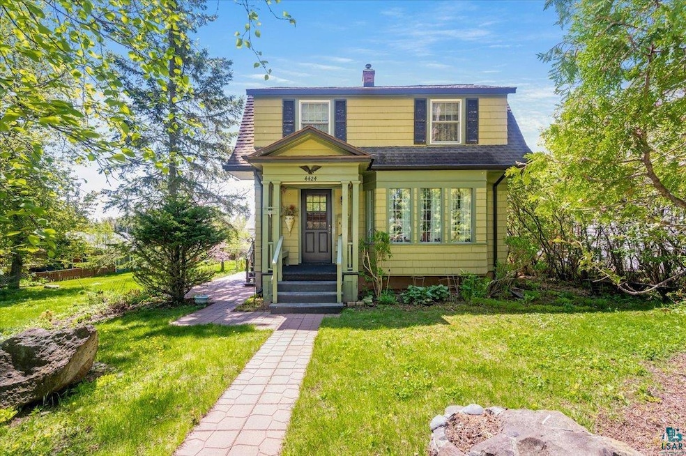 4424 Gilliat St, Duluth, MN 55804 - photo 1
