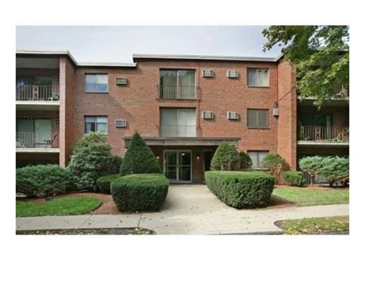 33 Paul St unit 34, Newton Center, MA 02459 - photo 1