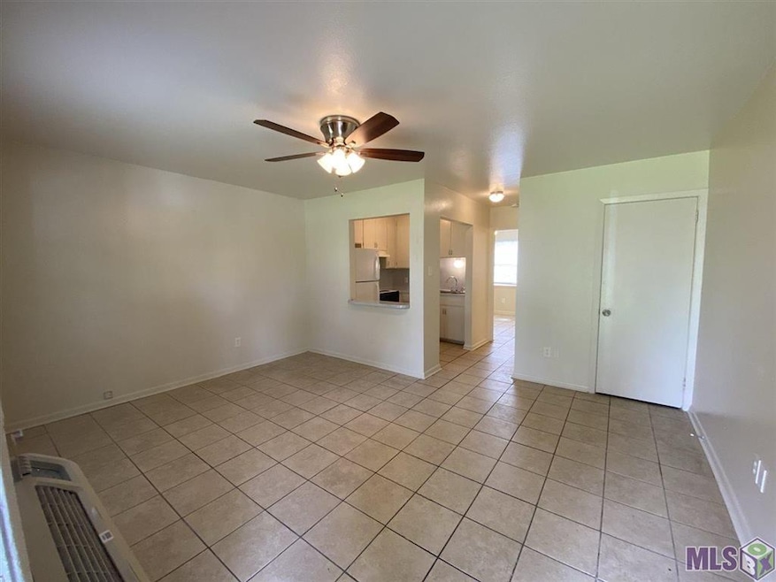 4114 Florida St unit 2, Zachary, LA 70791 - photo 1