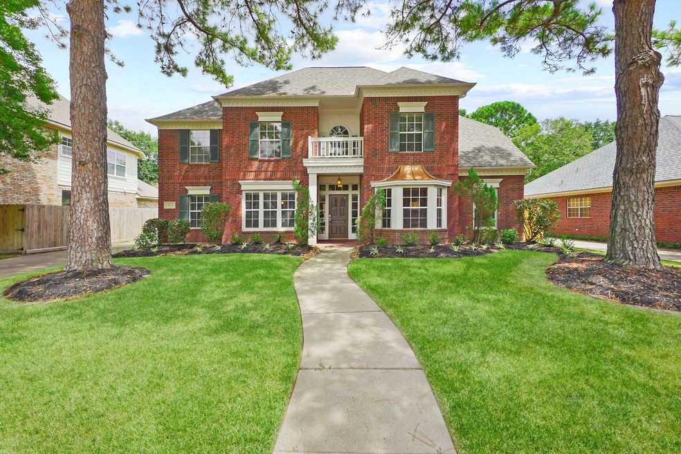 Beautiful traditional front elevation welcomes you
