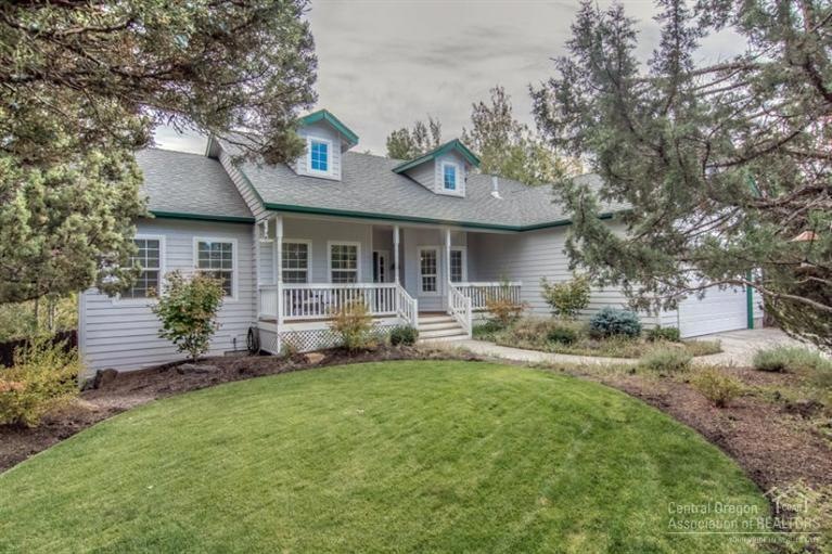 1172 SE Shadowood Dr, Bend, OR 97702 - photo 1