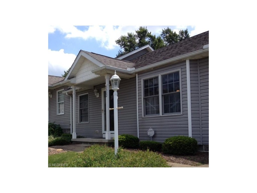 Ranch style condo for easy living on one floor.  F