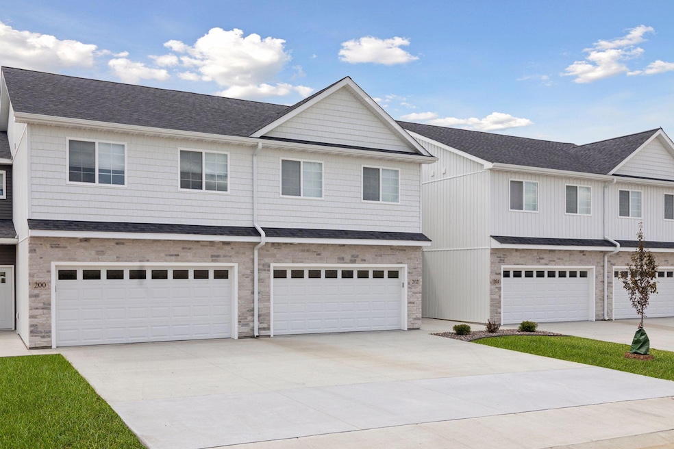 640 Franklin St, Roberts, WI 54023 - photo 1