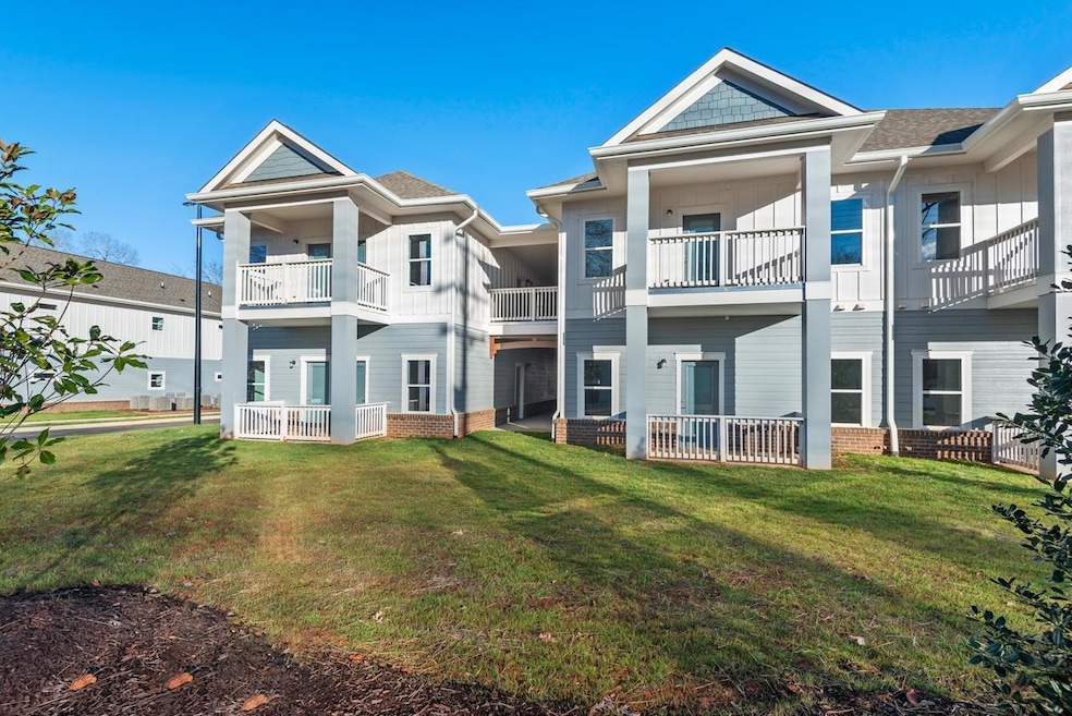 223 S Eleventh St unit 103, Mebane, NC 27302 - photo 1