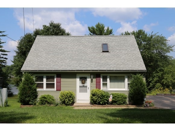 542 Corning Rd, Manchester, NH 03109 - photo 1