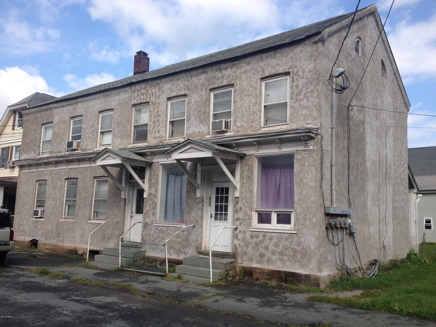 213 6th St, Honesdale, PA 18431 - photo 1