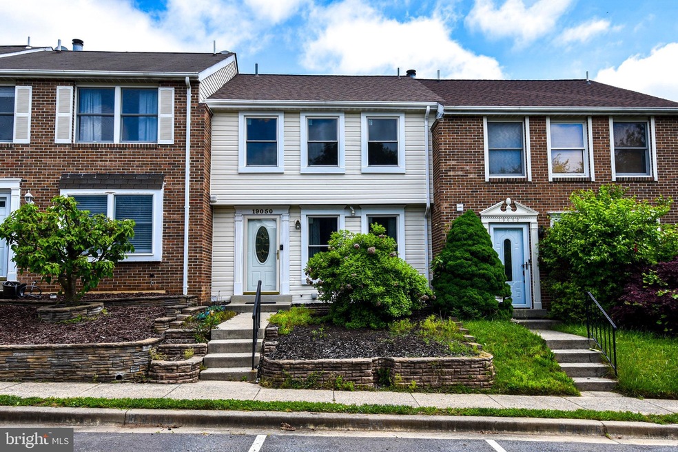 19050 Partridge Wood Dr, Germantown, MD 20874 - photo 1