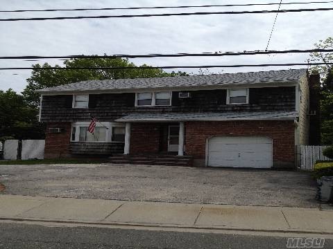 3015 Oceanside Rd, Oceanside, NY 11572 - photo 1