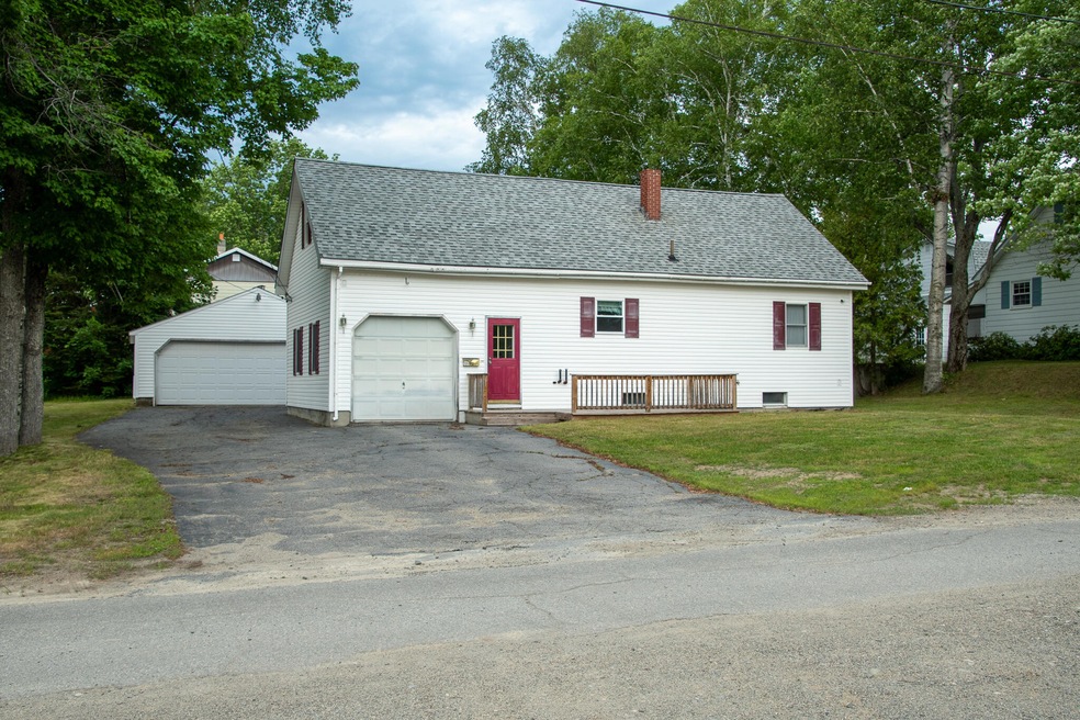 106 New York St, Millinocket, ME 04462 - photo 1