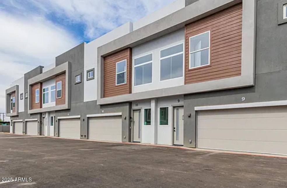 3107 N 39th St unit 9, Phoenix, AZ 85018 - photo 1