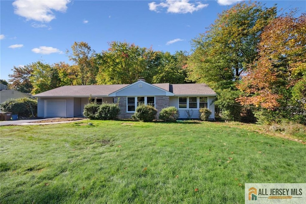 Under Contract $650,000