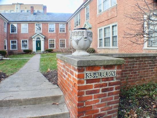 33 Auburn Ave unit 11, Columbus, OH 43205 - photo 1