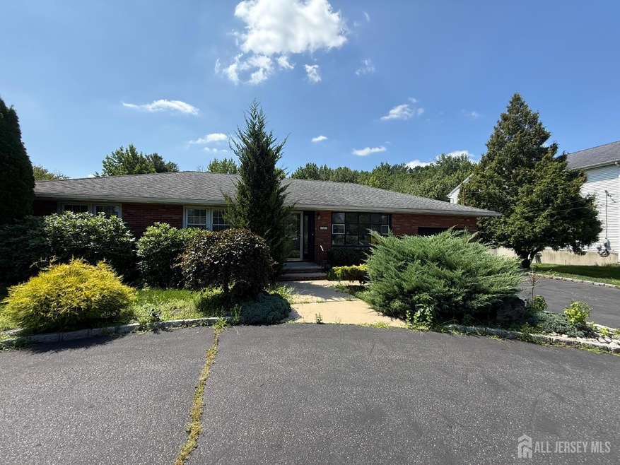 849 New Dover Rd, Edison, NJ 08820 - photo 1