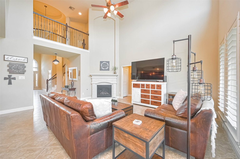 28135 Twin Knolls Ln, Fulshear, TX 77441 - photo 1