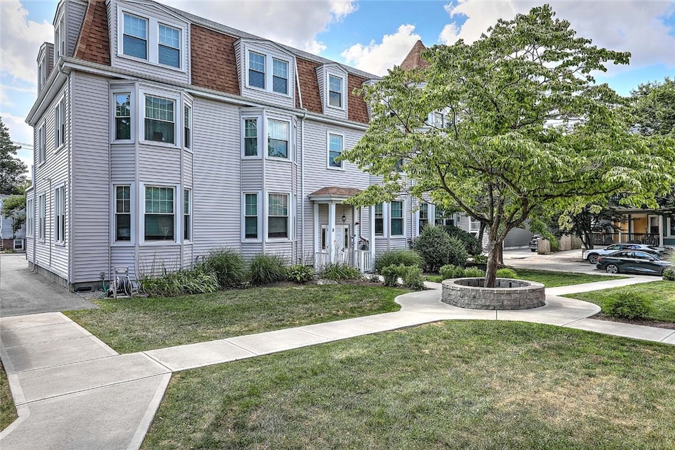 6 Slocum St unit 16, Providence, RI 02909 - photo 1