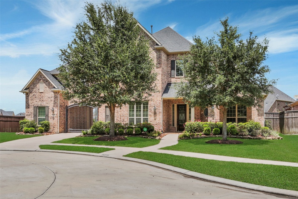 5826 Caspian Falls Ln, Fulshear, TX 77441 - photo 1