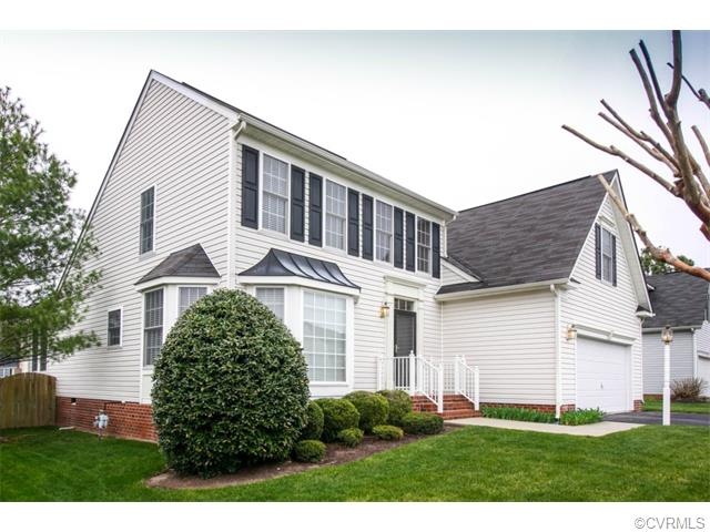 Exquisitely maintained home in beautiful Magnolia 