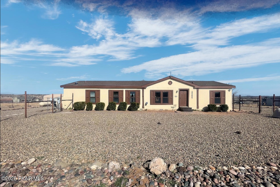 22355 N Docs Rd, Paulden, AZ 86334 - photo 1