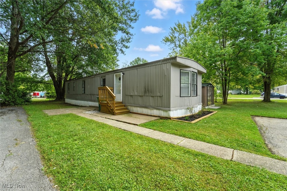 3581 Austin Rd unit 51, Geneva, OH 44041 - photo 1