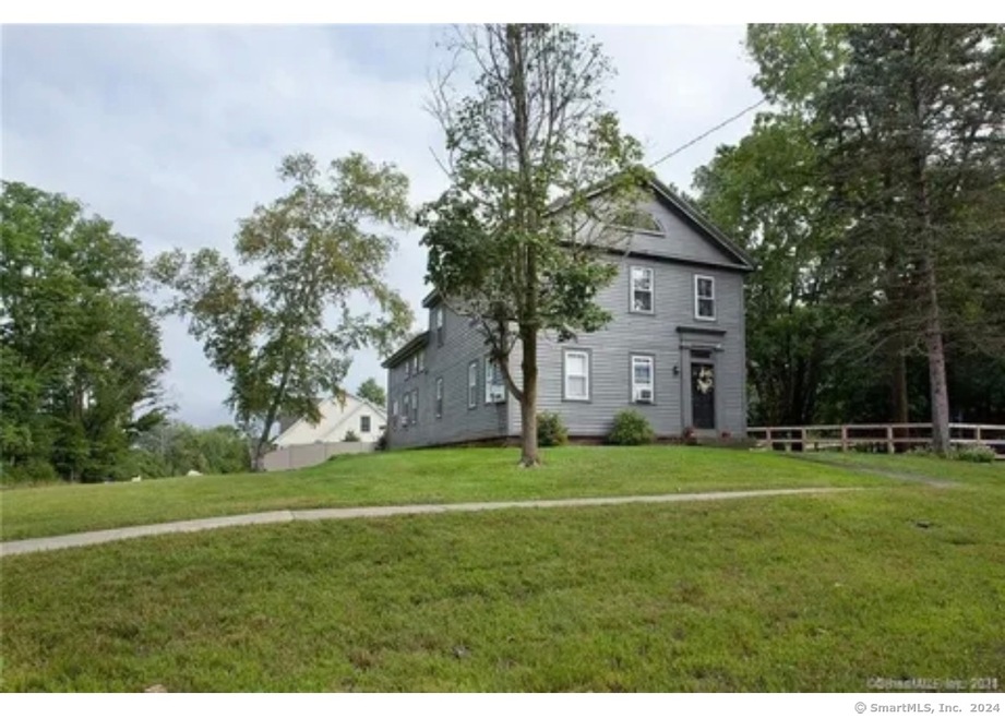 432 S Main St unit 1, Suffield, CT 06078 - photo 1