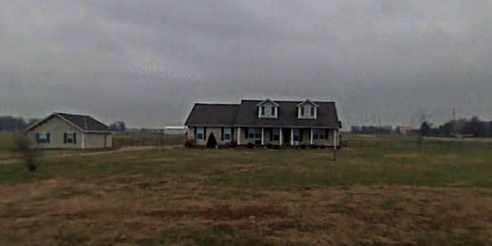 18010 Harmon Rd, Fayetteville, AR 72704 - photo 1