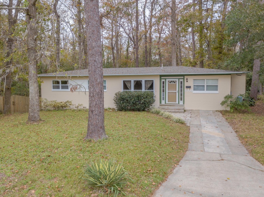 8703 Ricardo Ln, Jacksonville, FL 32216 - photo 1
