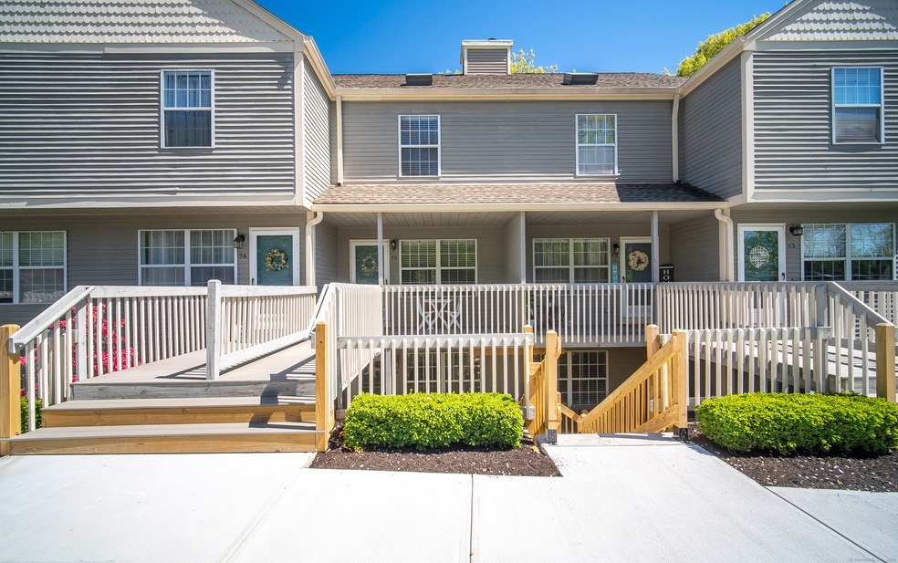 55 Manorwood Dr unit 55, Branford, CT 06405 - photo 1