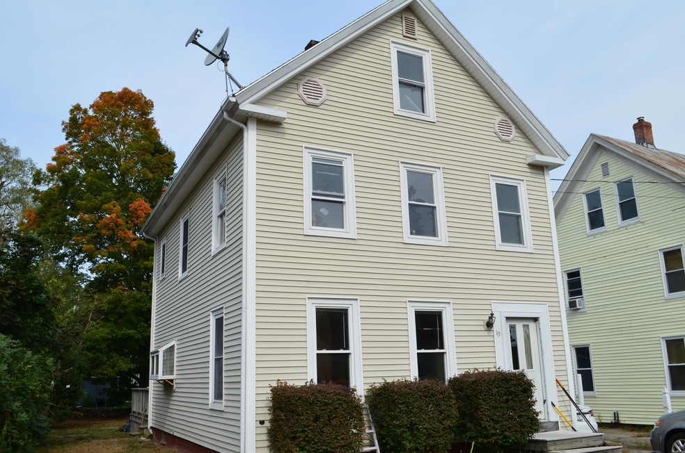 19 Annie St, Berwick, ME 03901 - photo 1