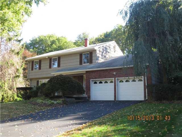 6 Hawk St, Spring Valley, NY 10977 - photo 1