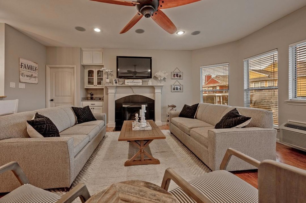 2164 Tanglewood Blvd Unit 206  