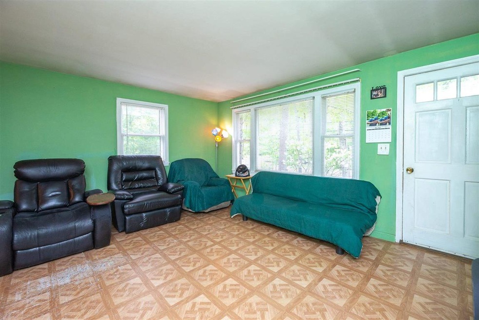 147 Bypass 28, Derry, NH 03038 - photo 1