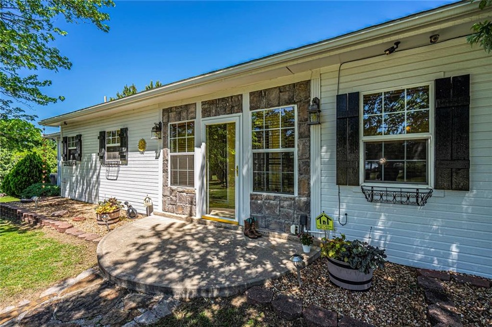 102580 S Highway 102, McLoud, OK 74851 - photo 1